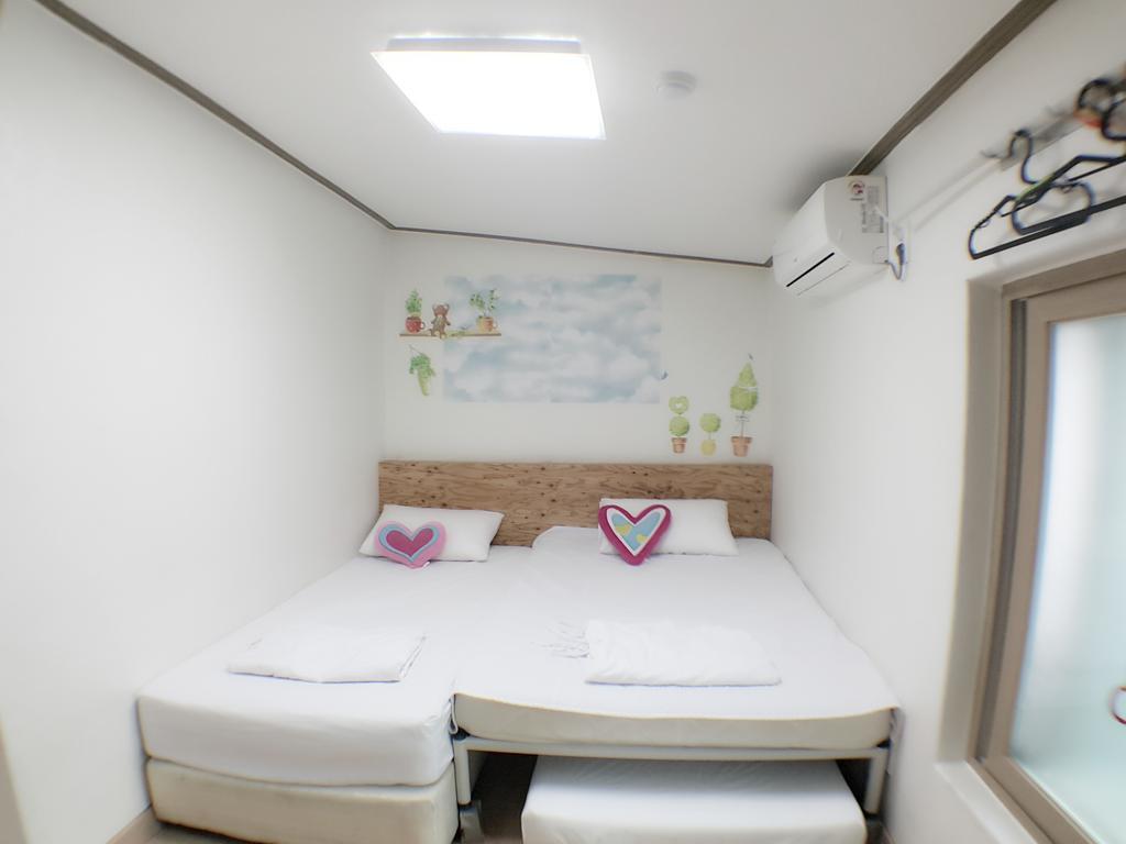 Myeongdong Guesthouse Seoul Exterior photo