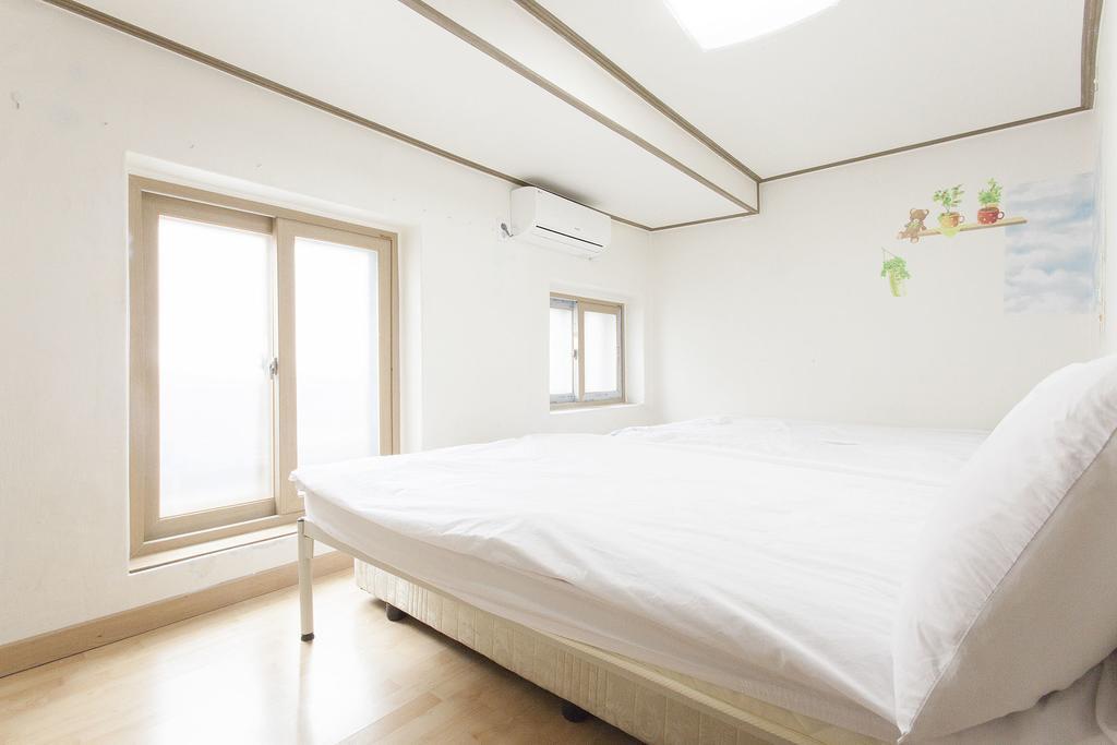 Myeongdong Guesthouse Seoul Exterior photo