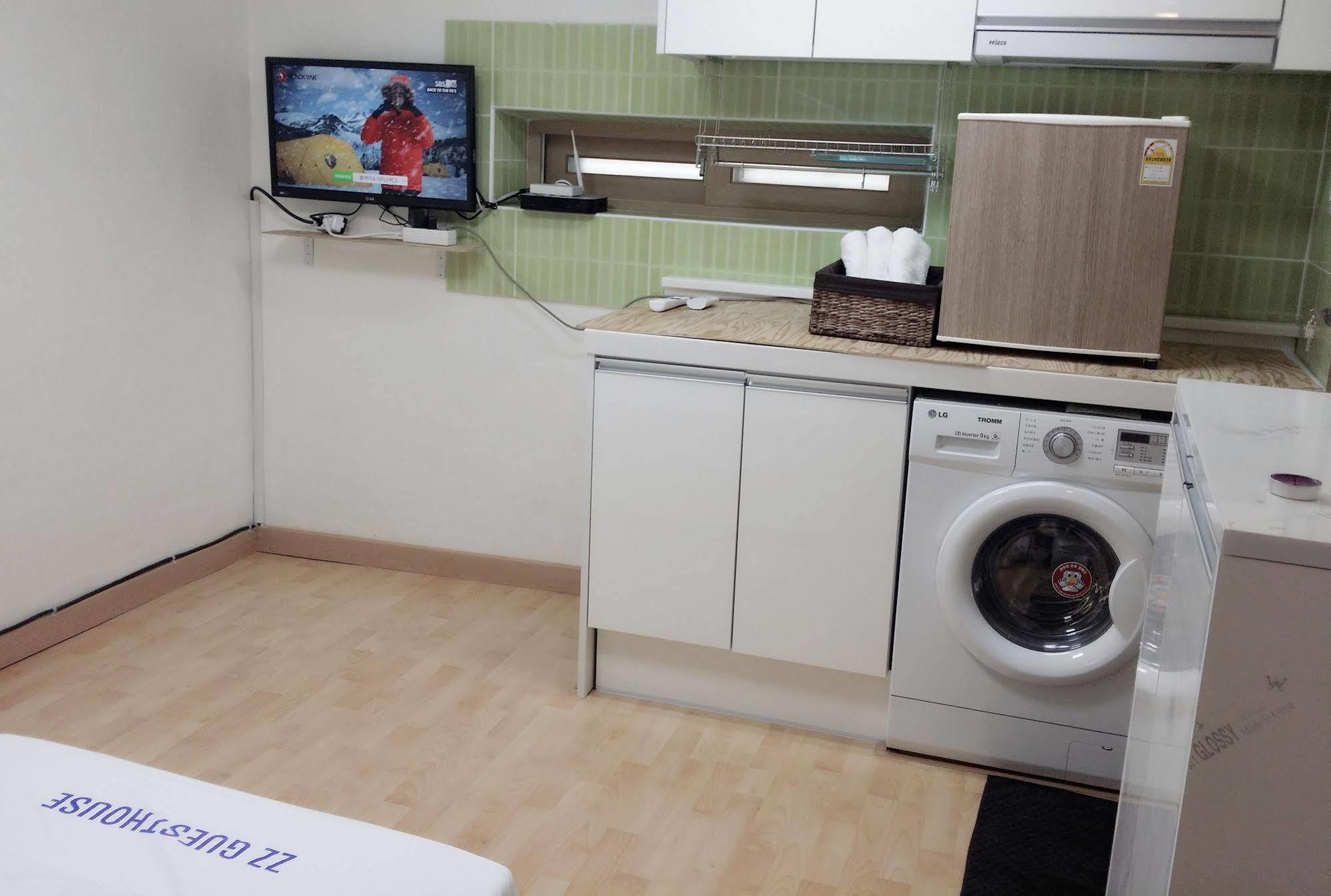 Myeongdong Guesthouse Seoul Exterior photo